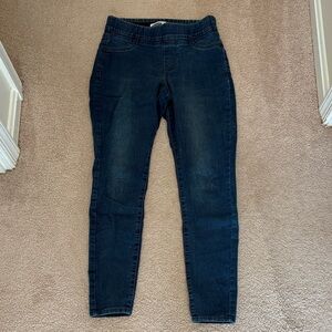 🚨 LAST CHANCE Old Navy Super Skinny Jeggings